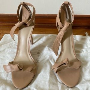 Alexandre Birman Clarita Bow Leather Sandals in size 7